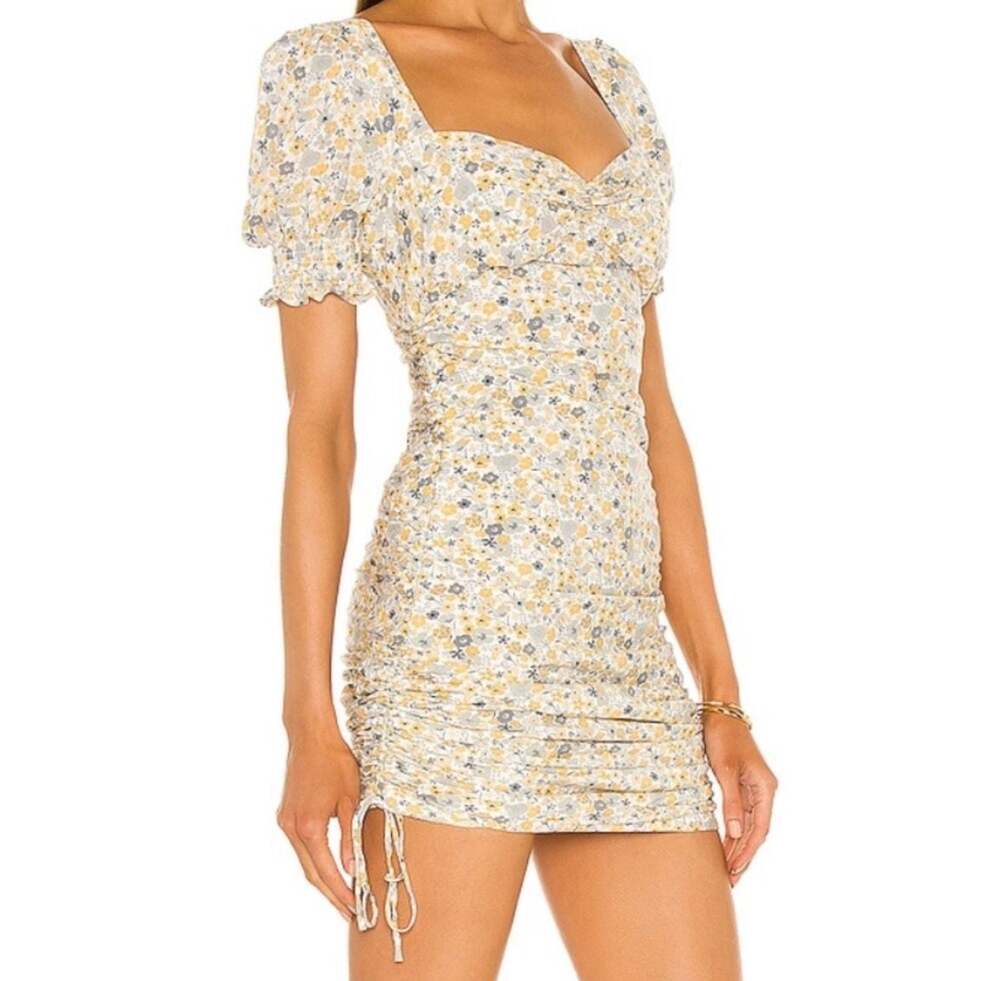 Bardot Cindy Floral Ruched Sweetheart Midi Dress